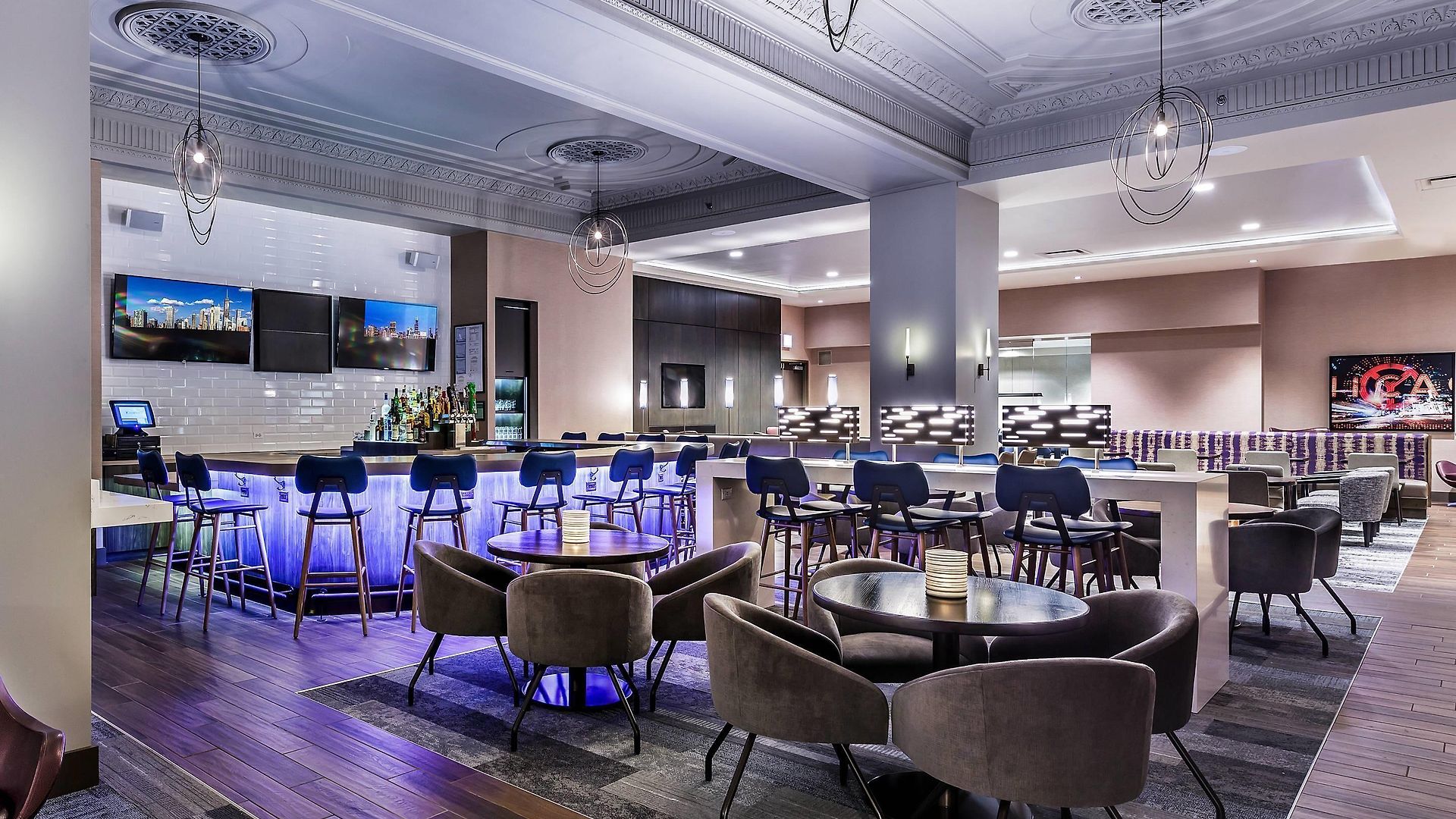 Cambria Loop - Theatre District 4* Chicago