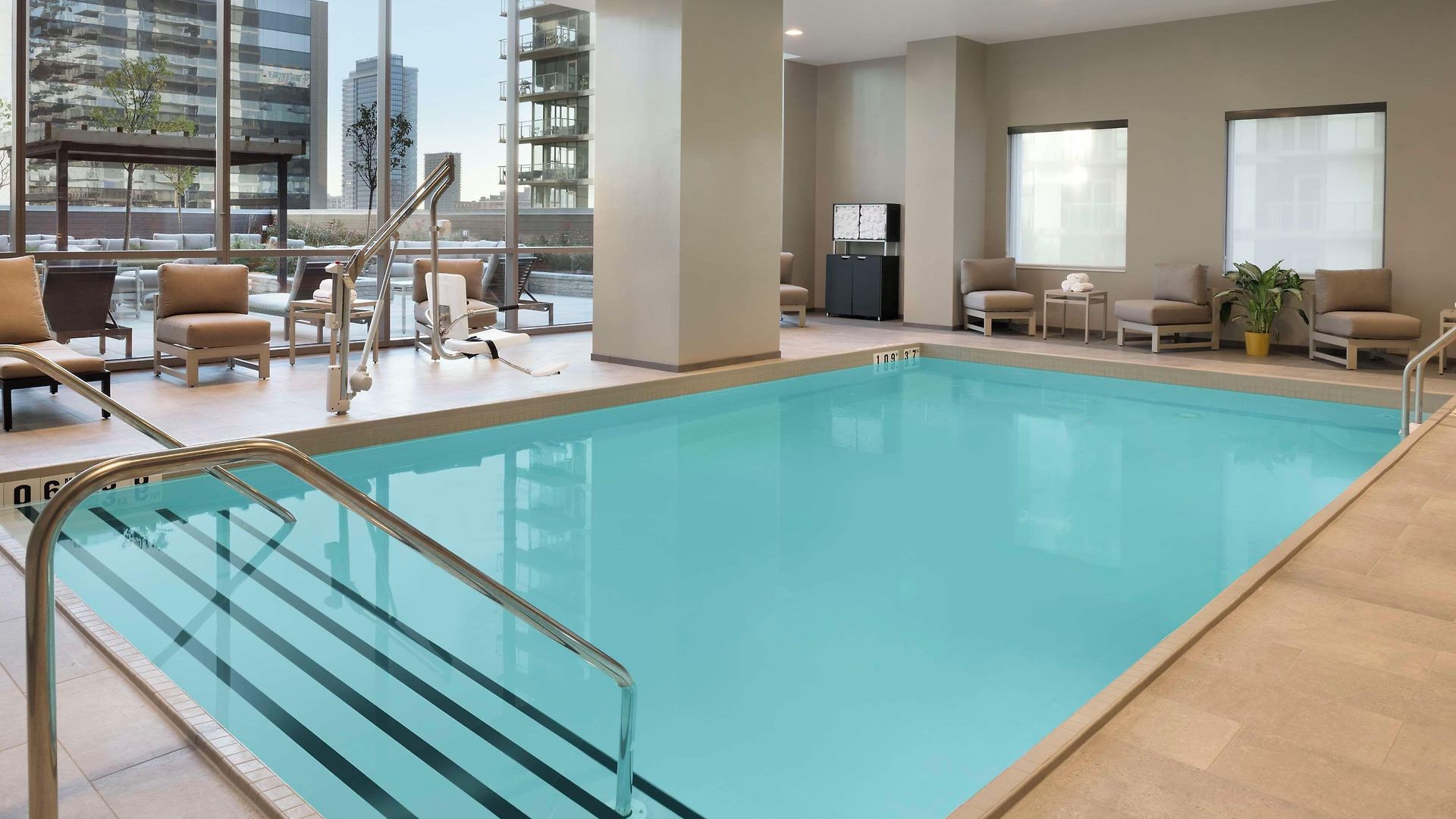 Hampton Inn Chicago West Loop Fulton Market Area Hotel 3*