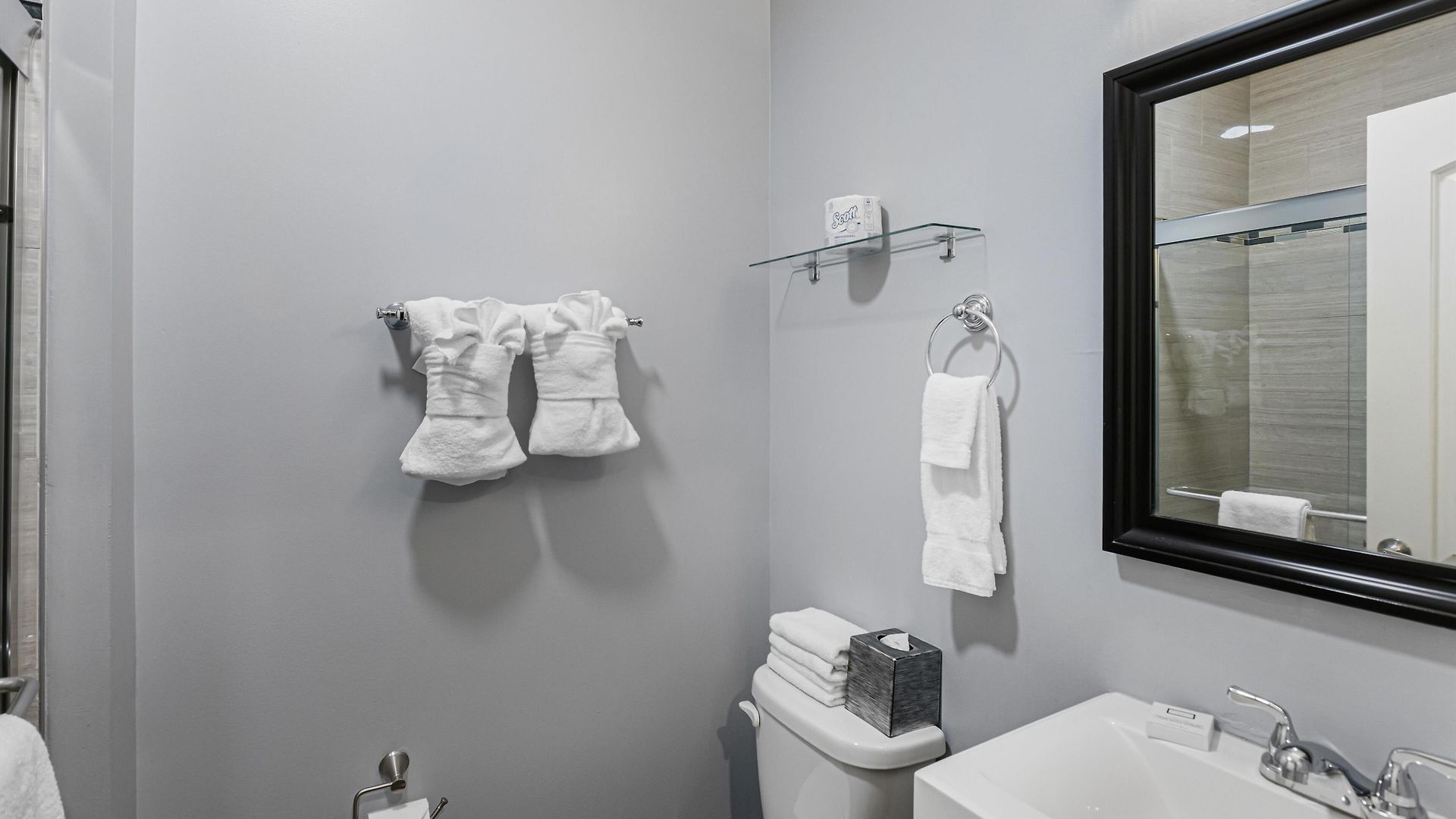 West Loop, Surestay Collection By Western