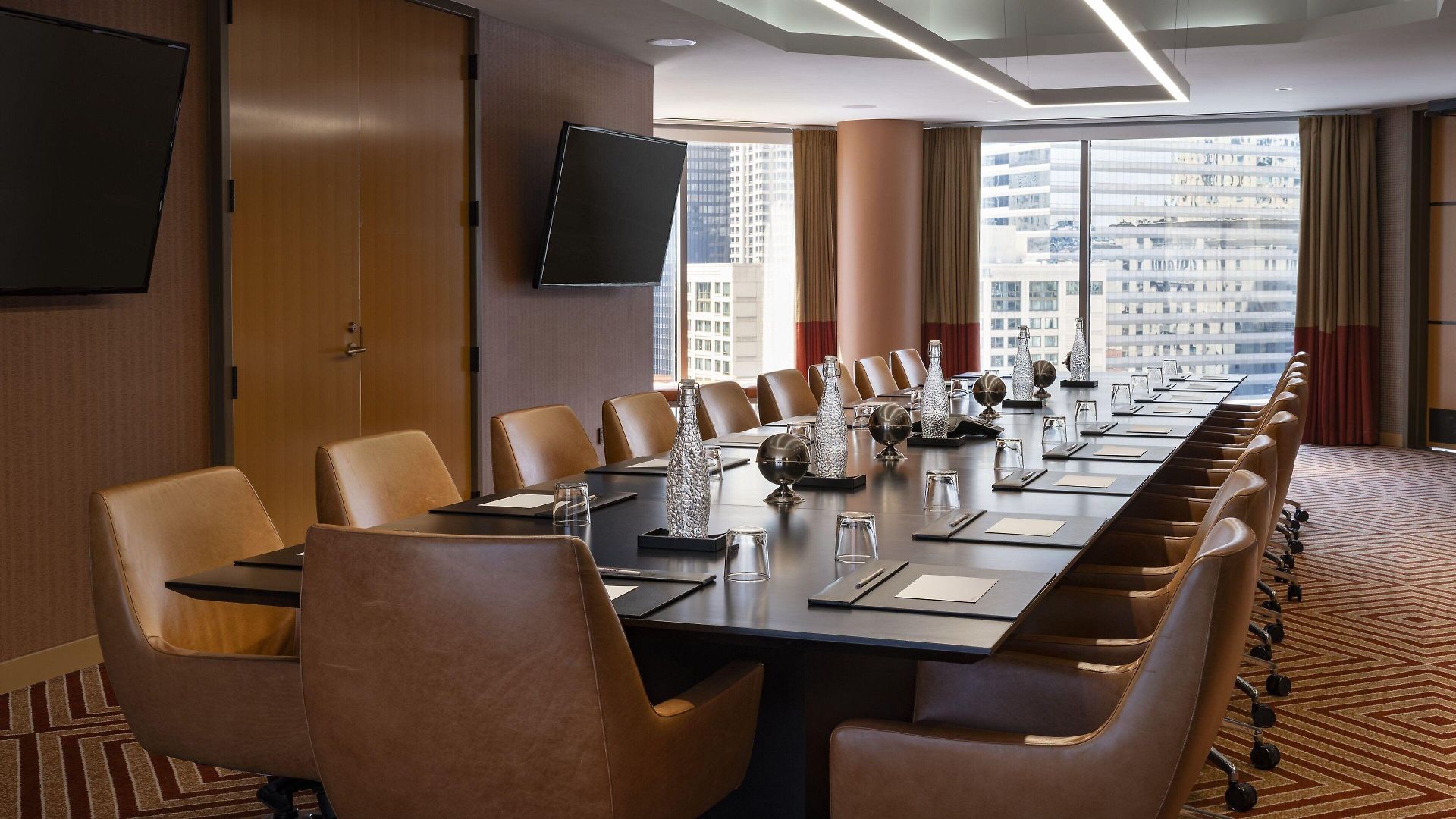 Hotel By Marriott Downtown Magnificent Mile Chicago