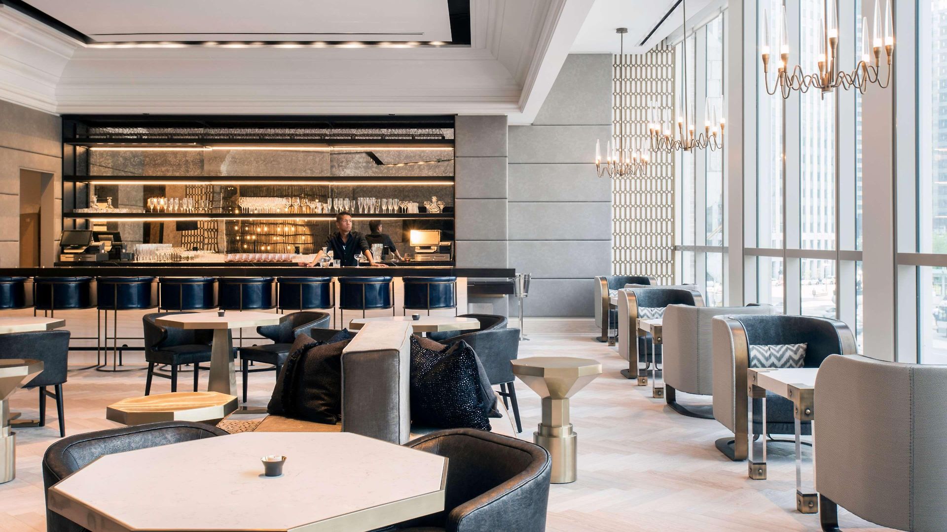 Londonhouse Chicago, Curio Collection By Hilton Chicago
