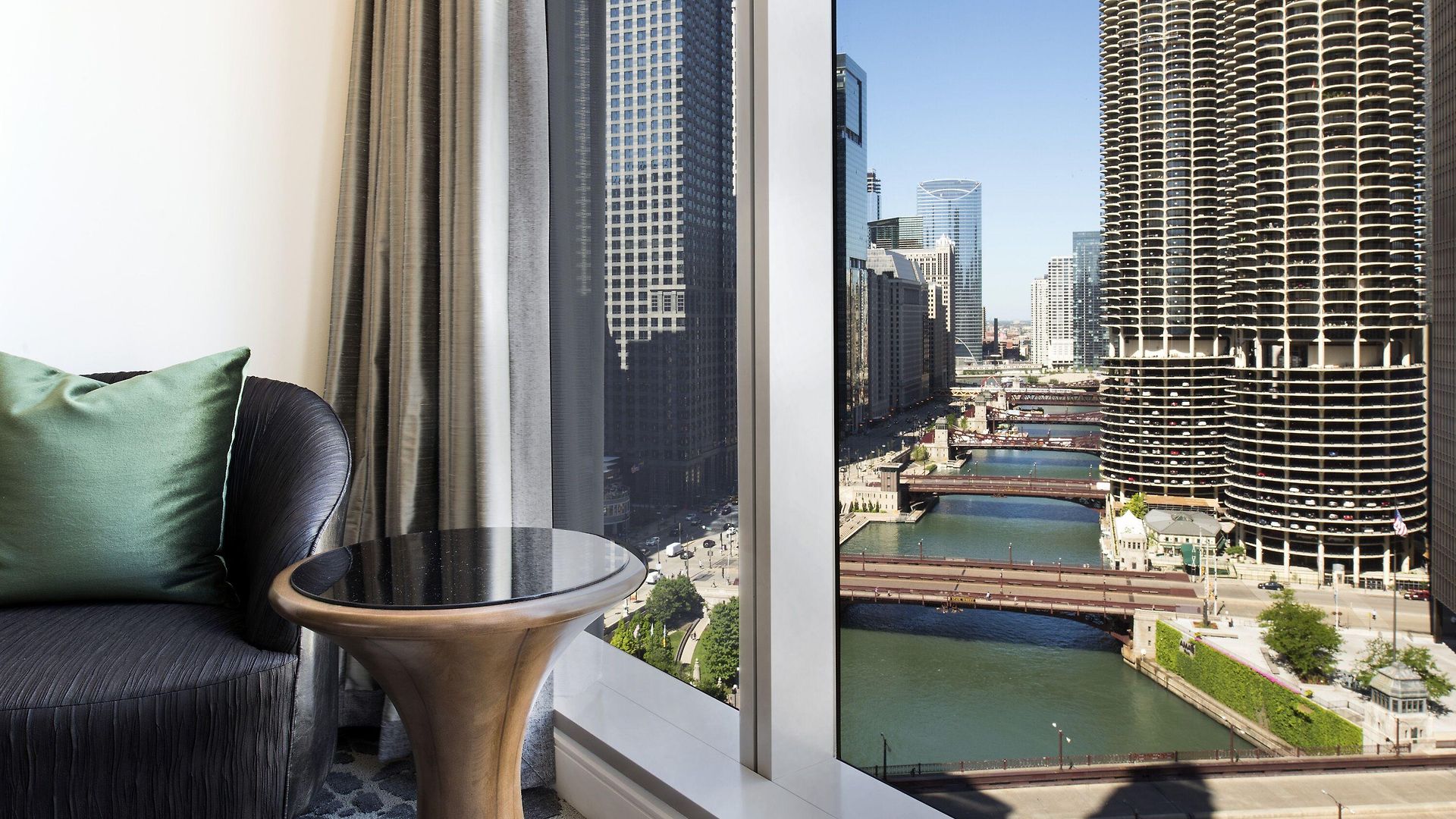 Londonhouse Chicago, Curio Collection By Hilton 4*