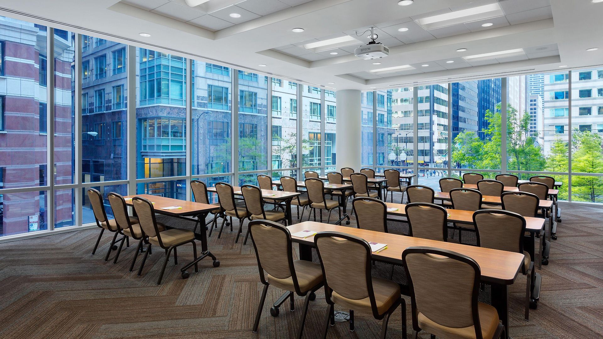 Hotel Hyatt Place Chicago/downtown - The Loop 3*
