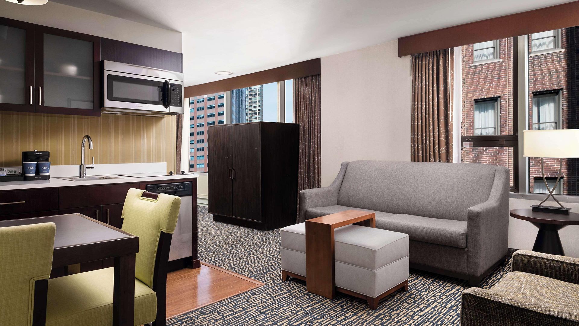 Homewood By Hilton Downtown - Magnificent Mile Hotel 3*