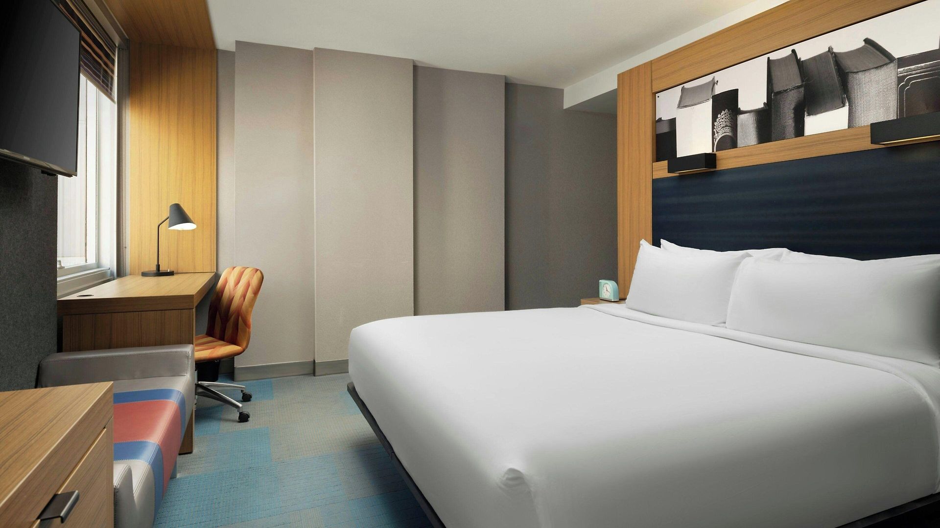 Hotel Aloft By Marriott Downtown River North Chicago