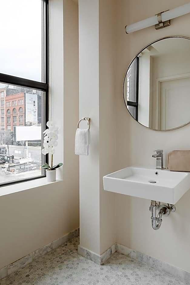 Hotel Found Hotels, Chicago, Series By Marriott