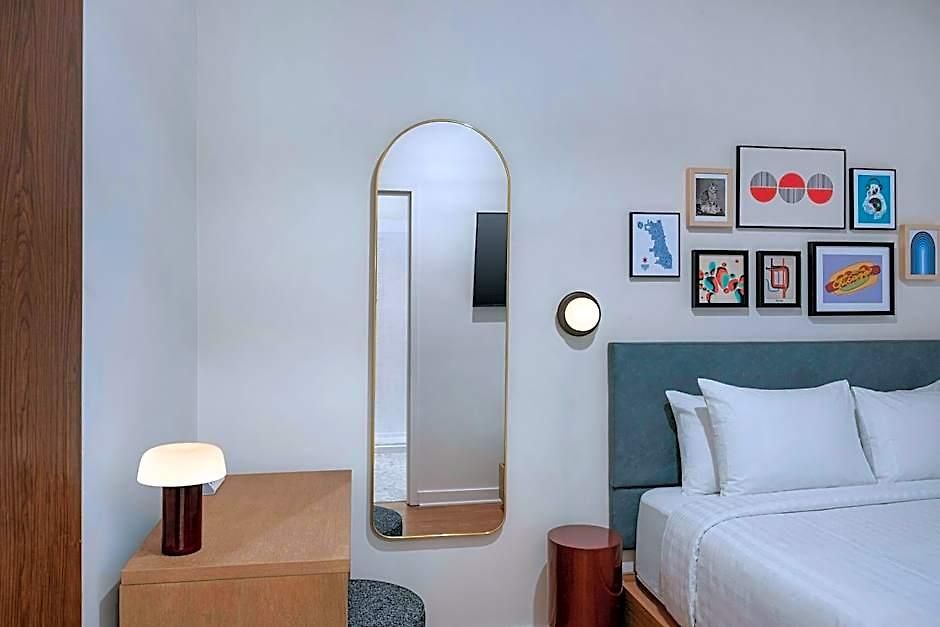 Found Hotels, Chicago, Series By Marriott 3* Chicago