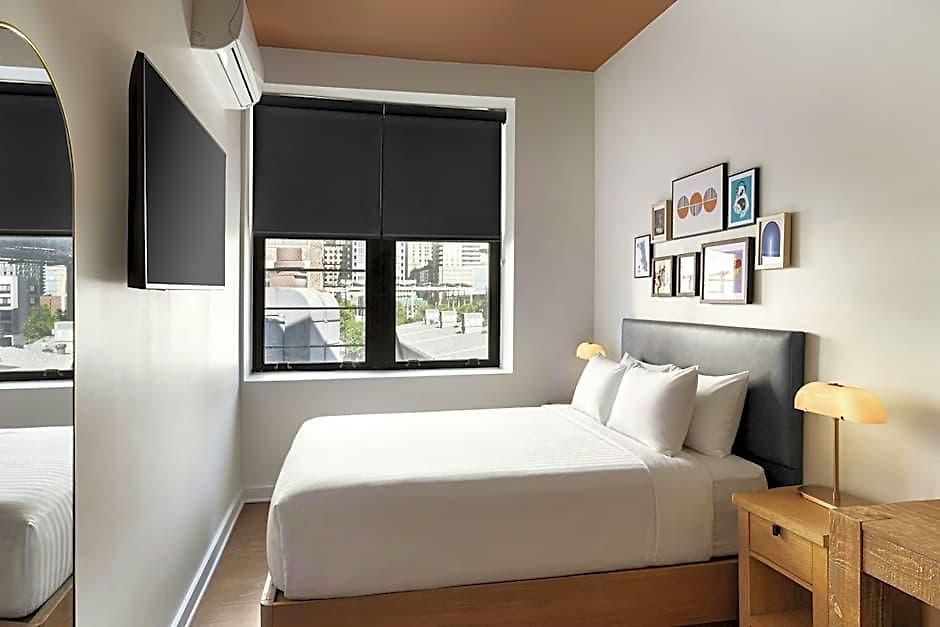 Found Hotels, Chicago, Series By Marriott Hotel Chicago