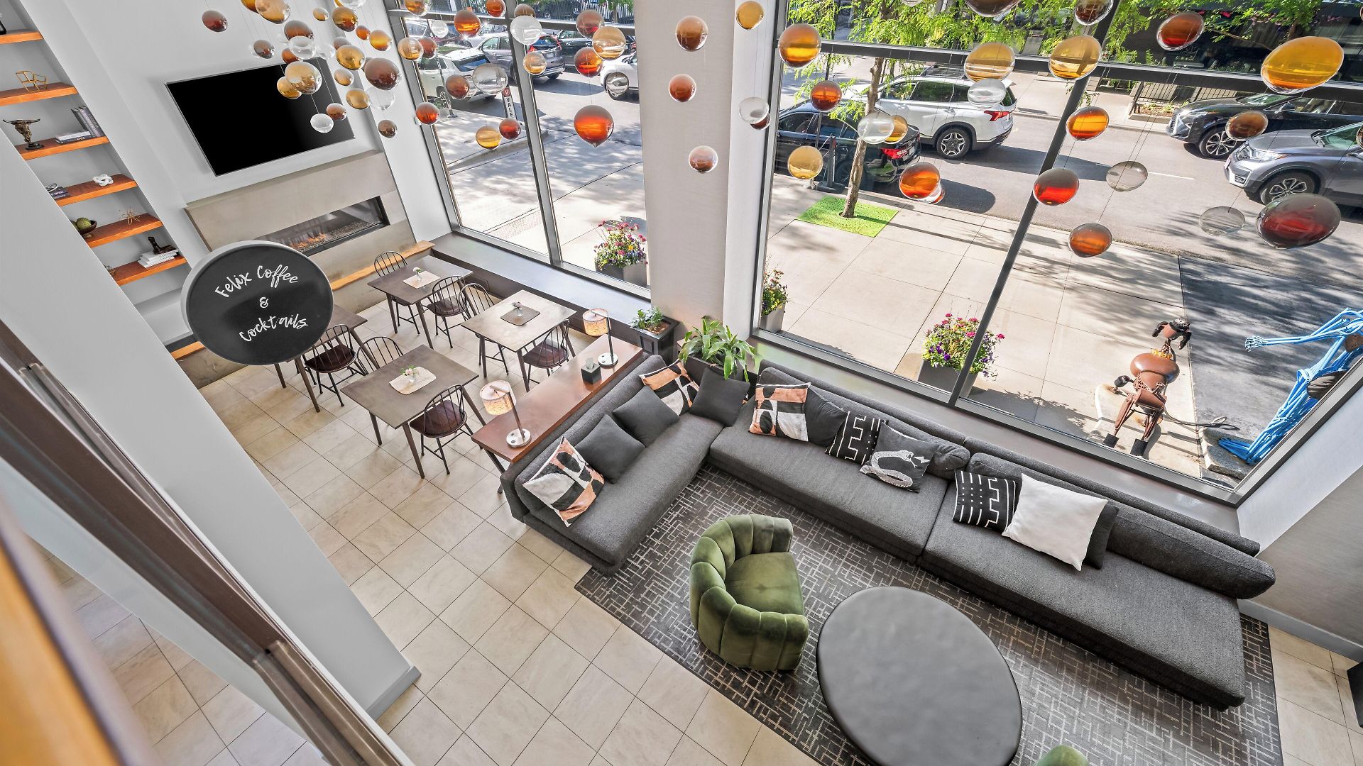 Felix Hotel 4*