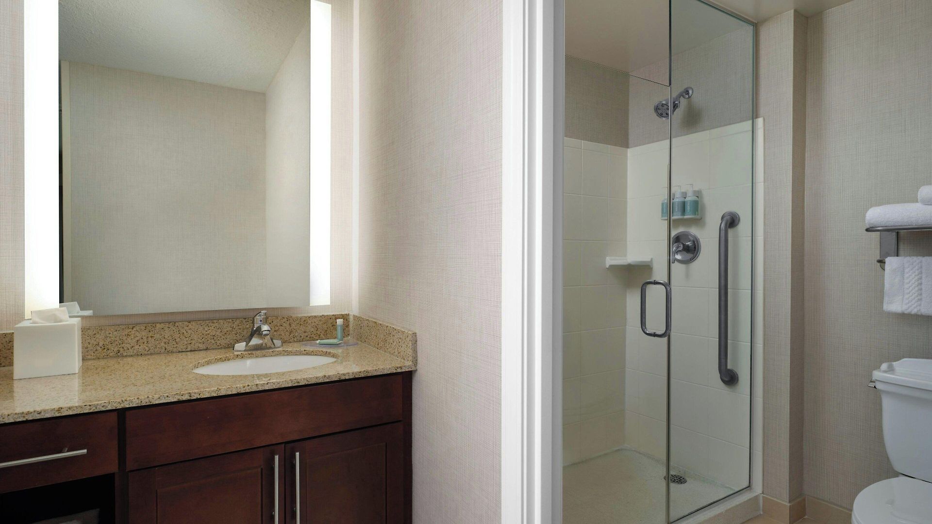 By Marriott Downtown/river North 3* Chicago