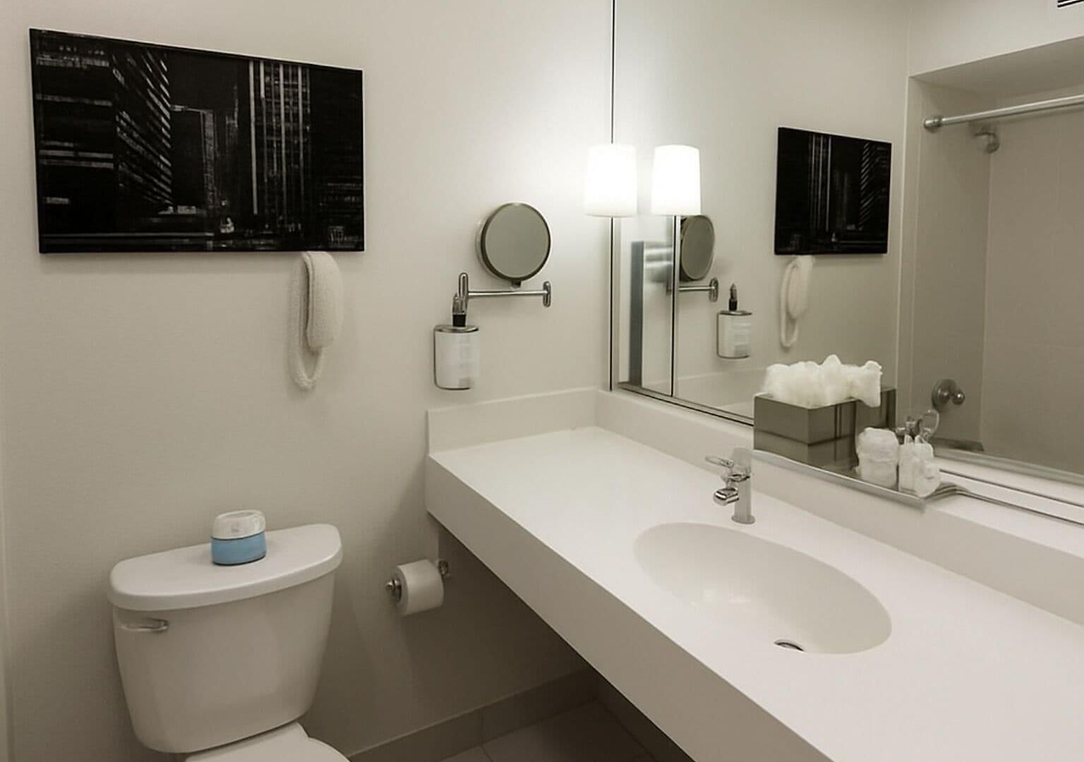 Hotel Crowne Plaza - West Loop By Ihg
