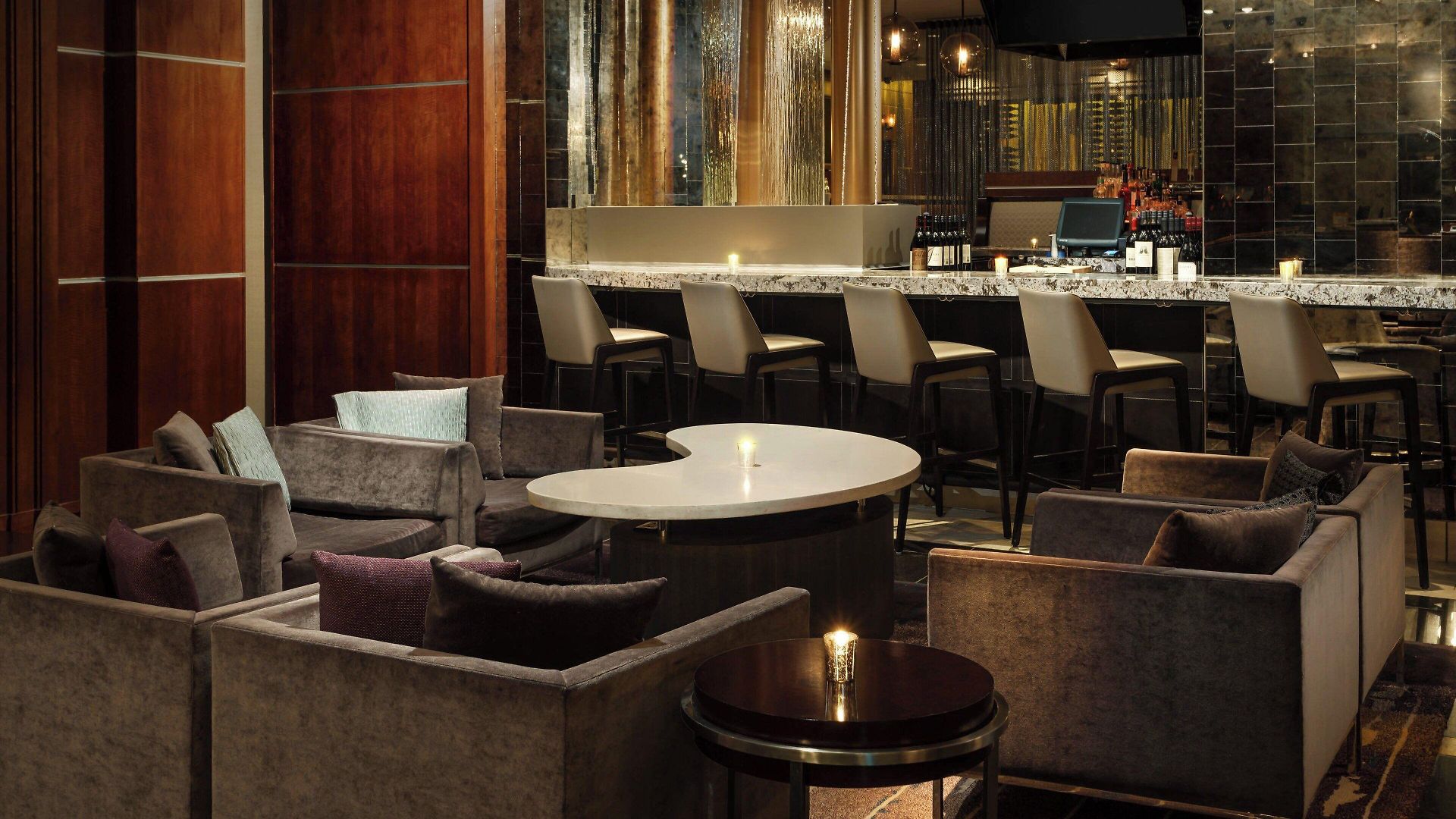 Courtyard By Marriott Downtown/magnificent Mile Chicago