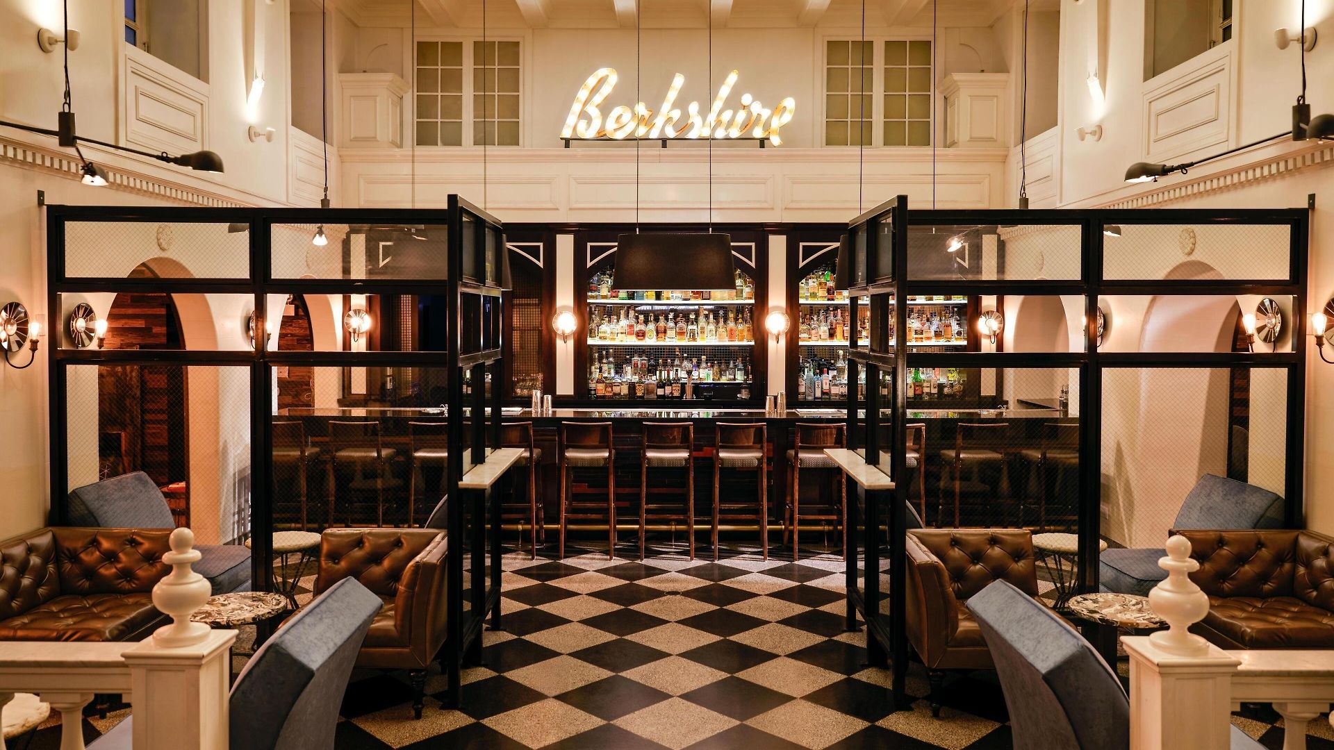 Acme Chicago, Outset Collection By Hilton 4*