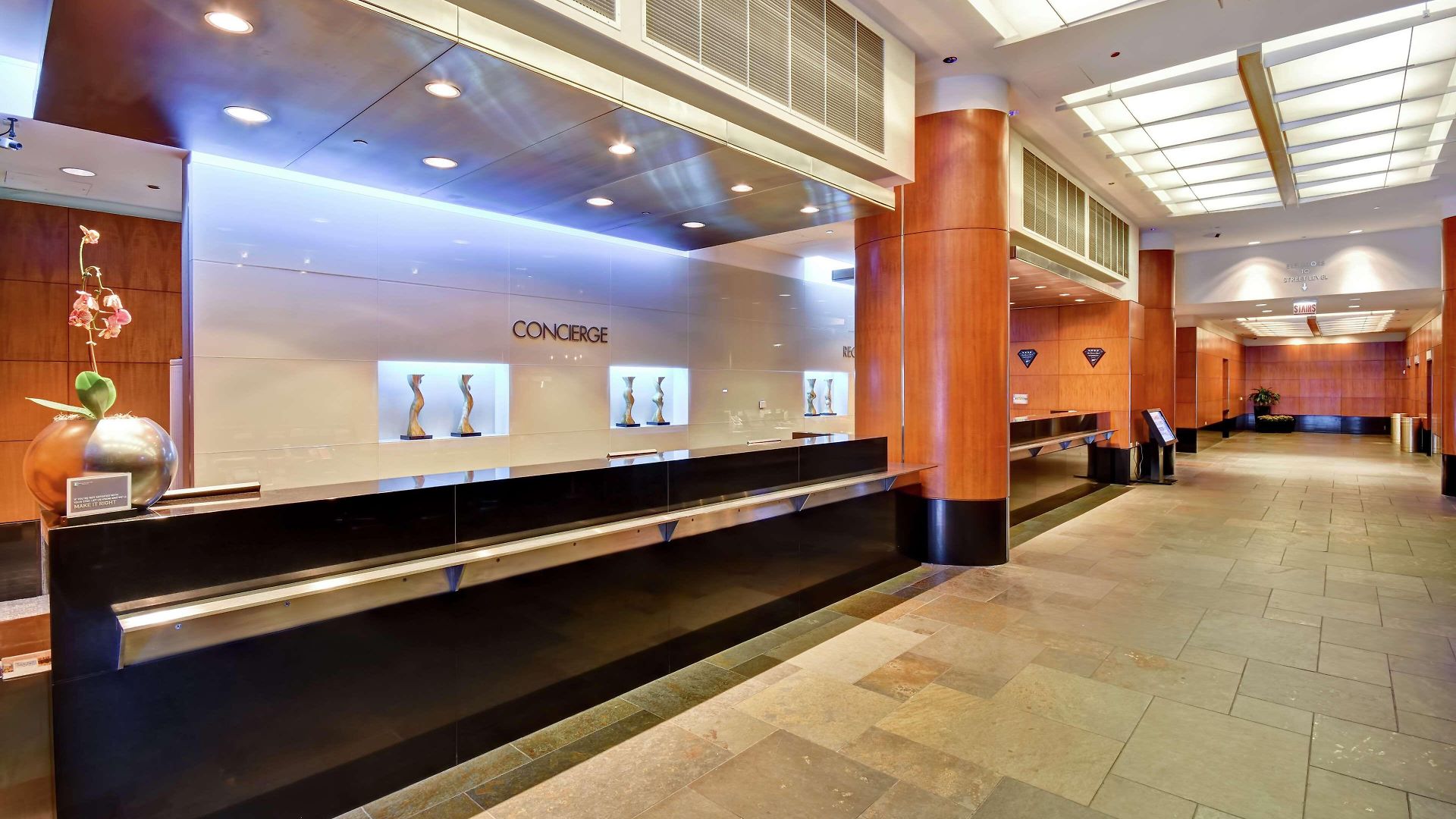 Embassy By Hilton Downtown Magnificent Mile