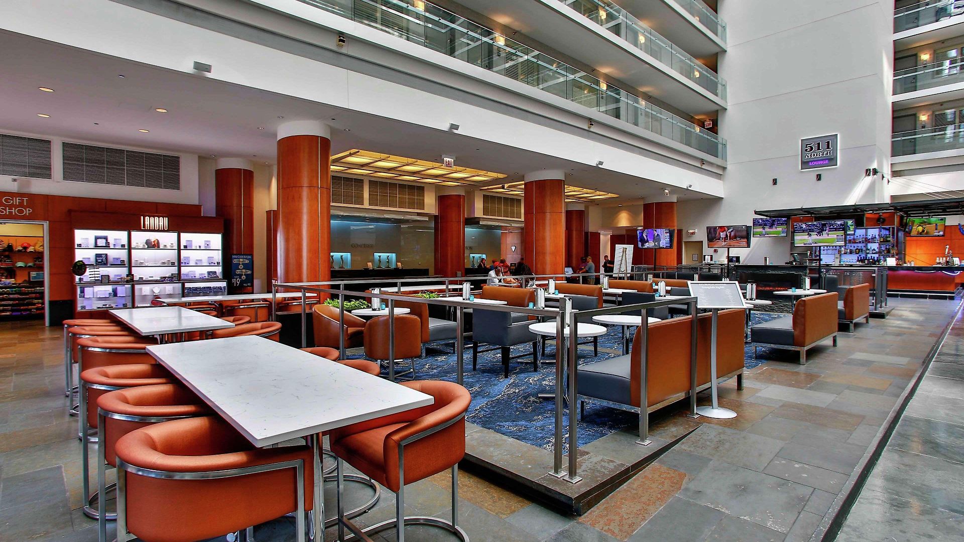 Embassy By Hilton Downtown Magnificent Mile 4* Chicago