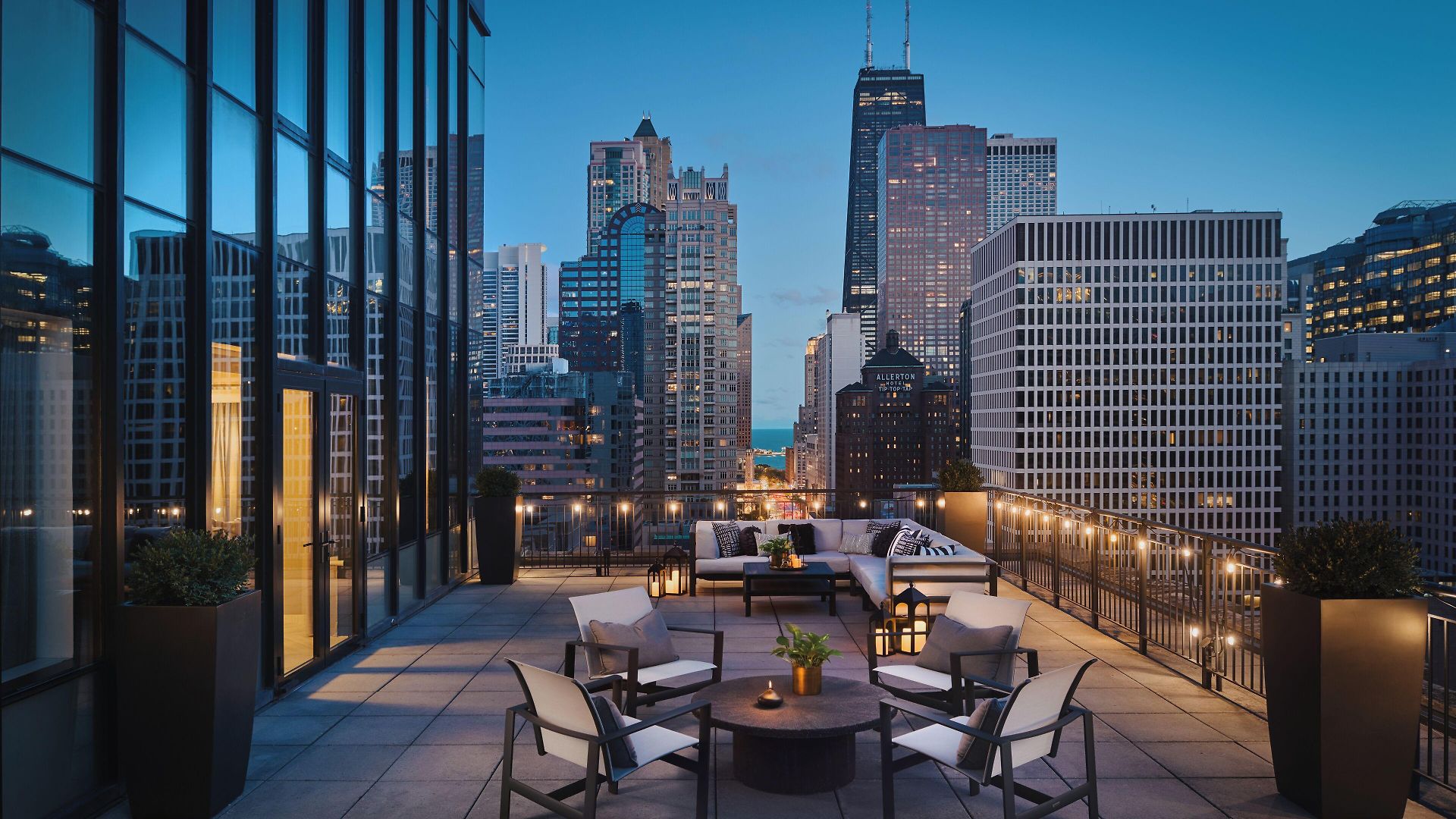 The Gwen, A Luxury Collection Hotel, Michigan Avenue Hotel