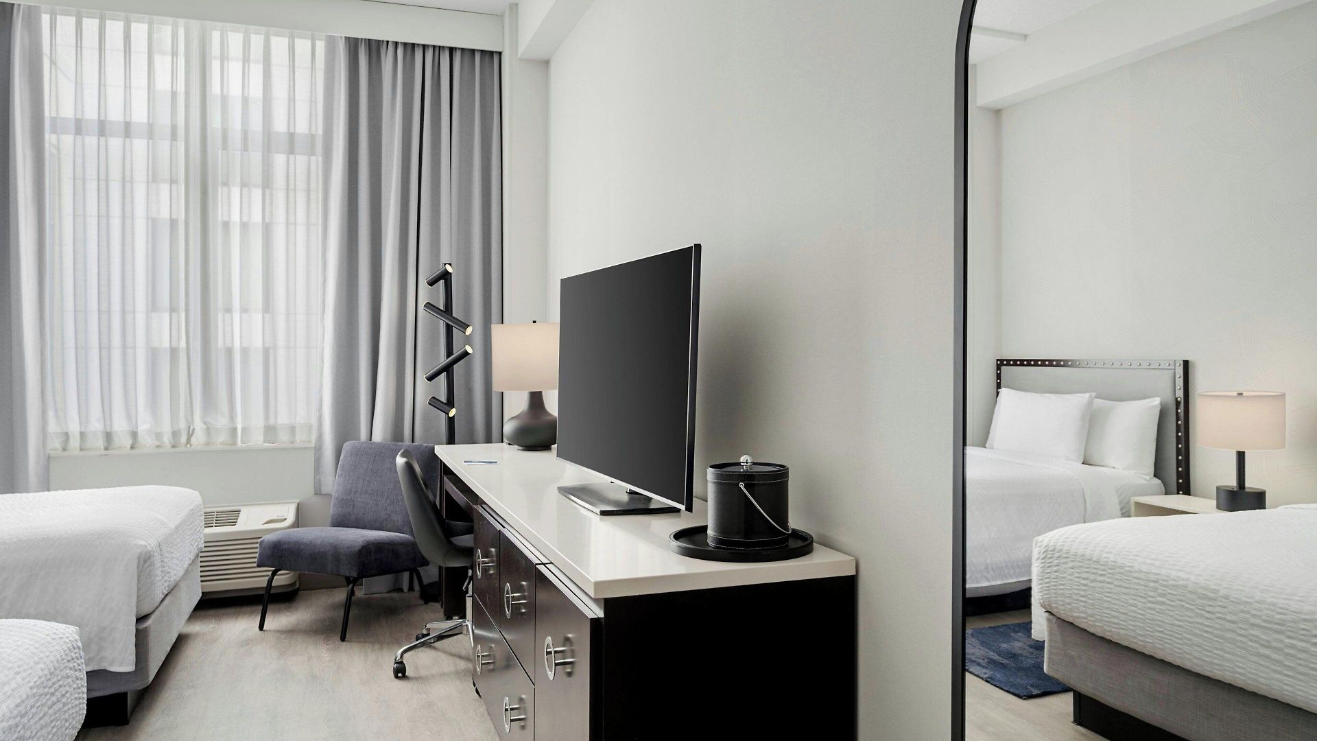 Fairfield And Downtown/ Magnificent Mile Hotel Chicago
