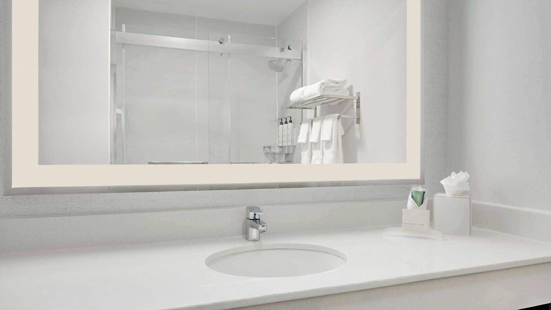 Hotel Fairfield And Downtown/ Magnificent Mile 3*