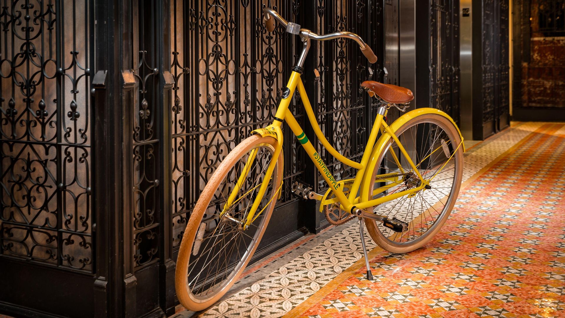 Hotel Staypineapple, An Iconic Hotel, The Loop