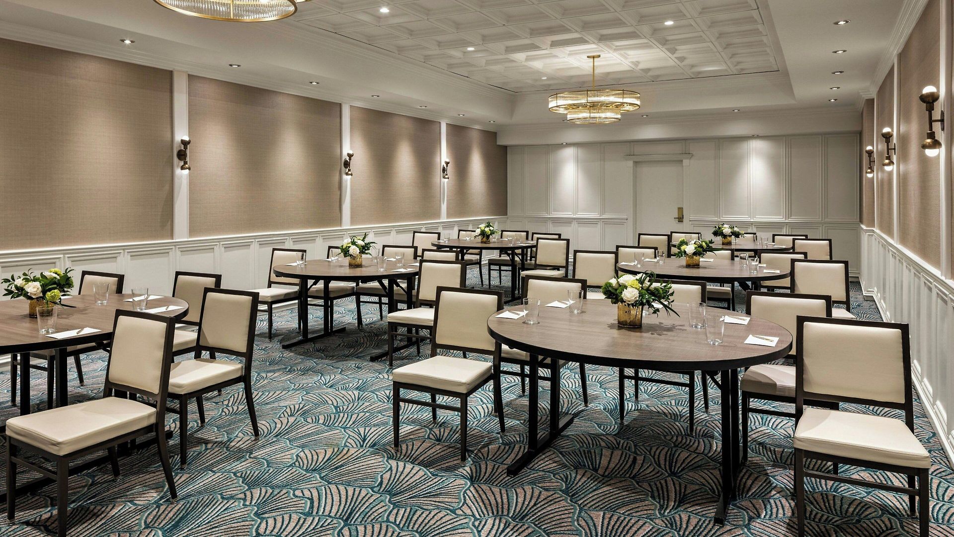 The Talbott, Autograph Collection Hotel