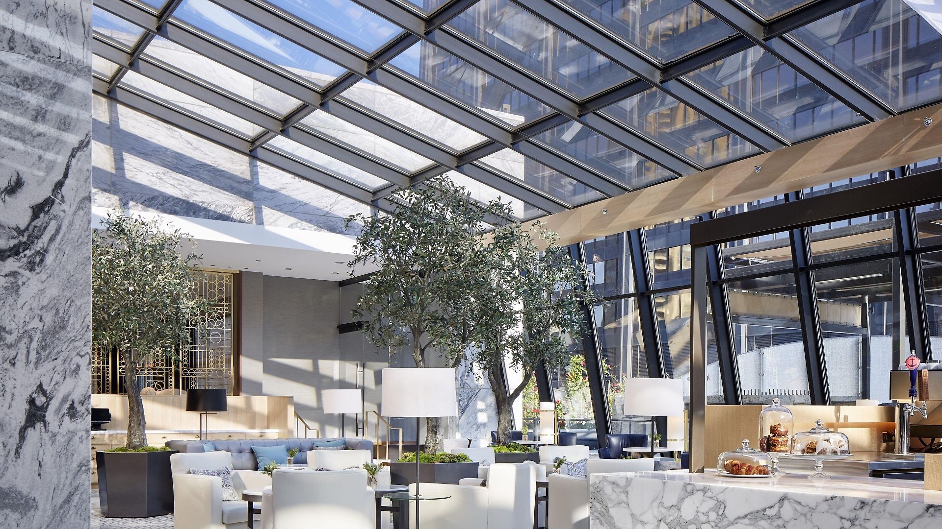The Ritz-carlton, Hotel