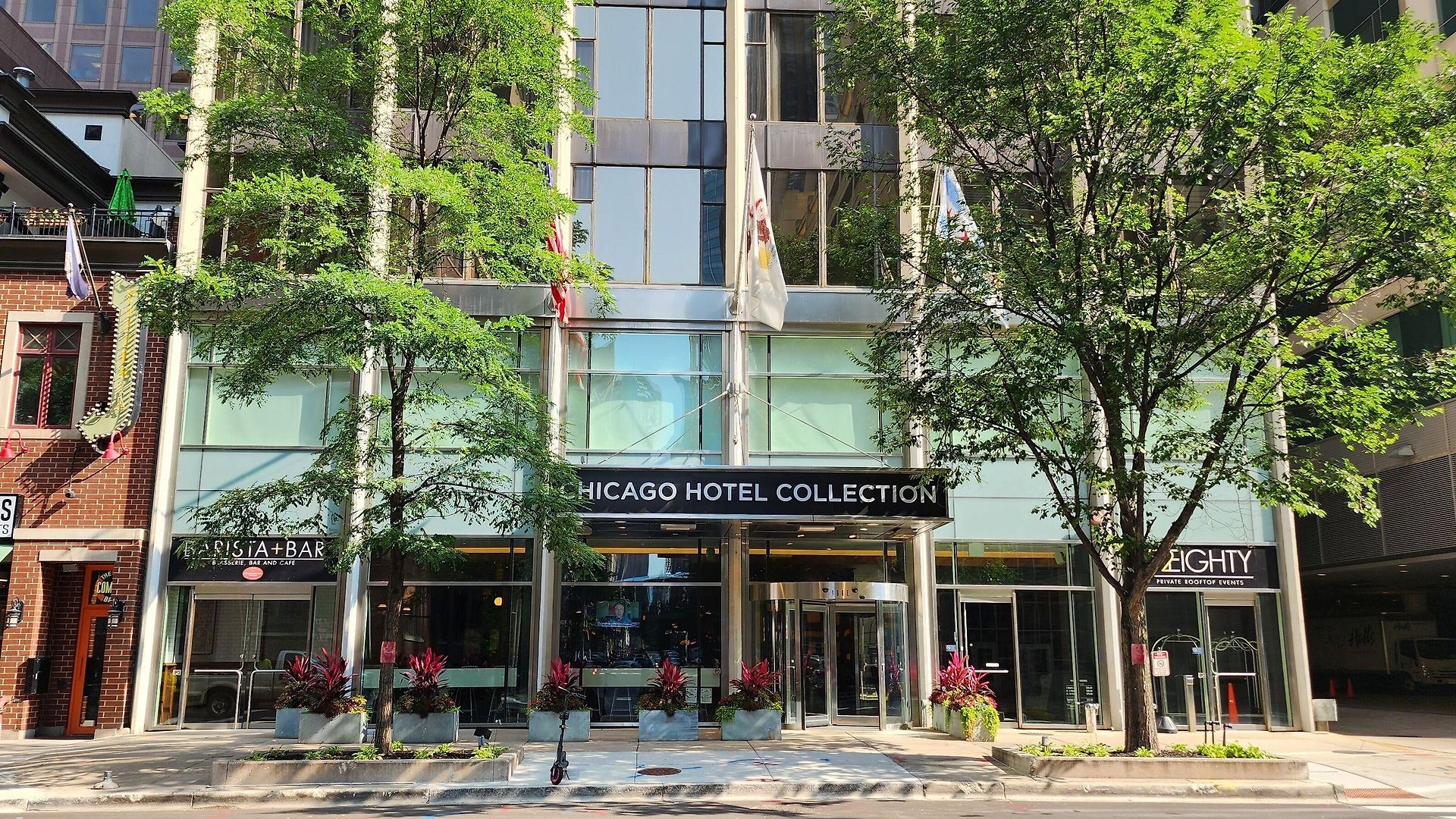 The Collection Magnificent Mile Hotel 4*