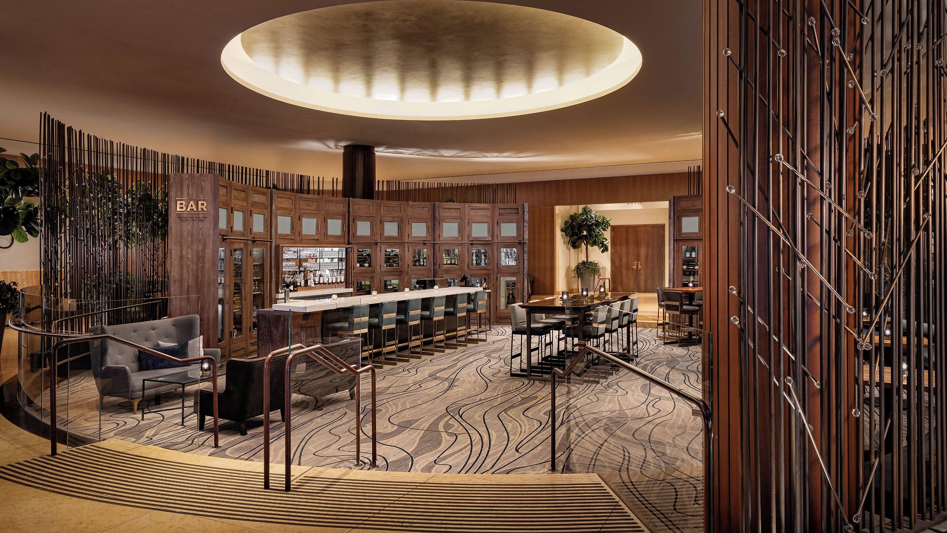 Fairmont Millennium Park 4*