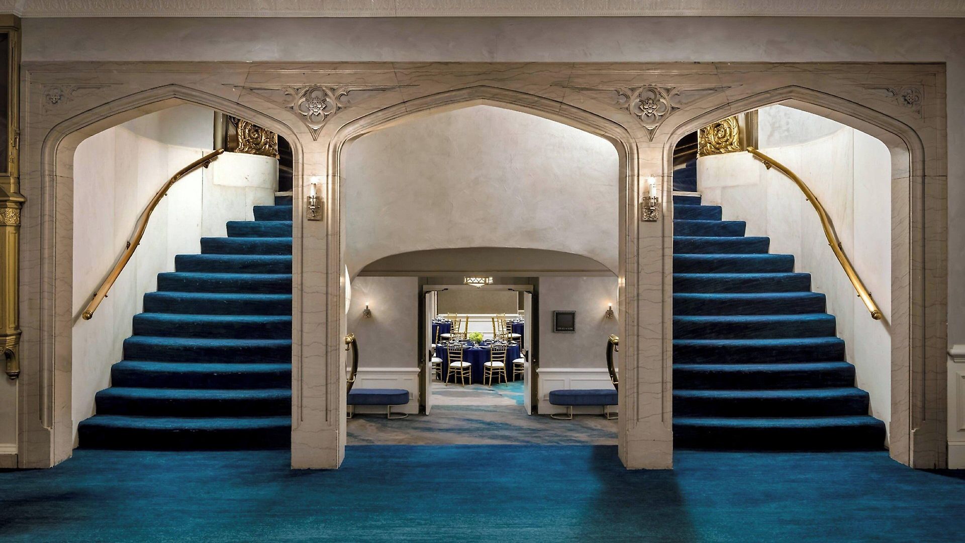 The Blackstone, Autograph Collection Hotel 4*