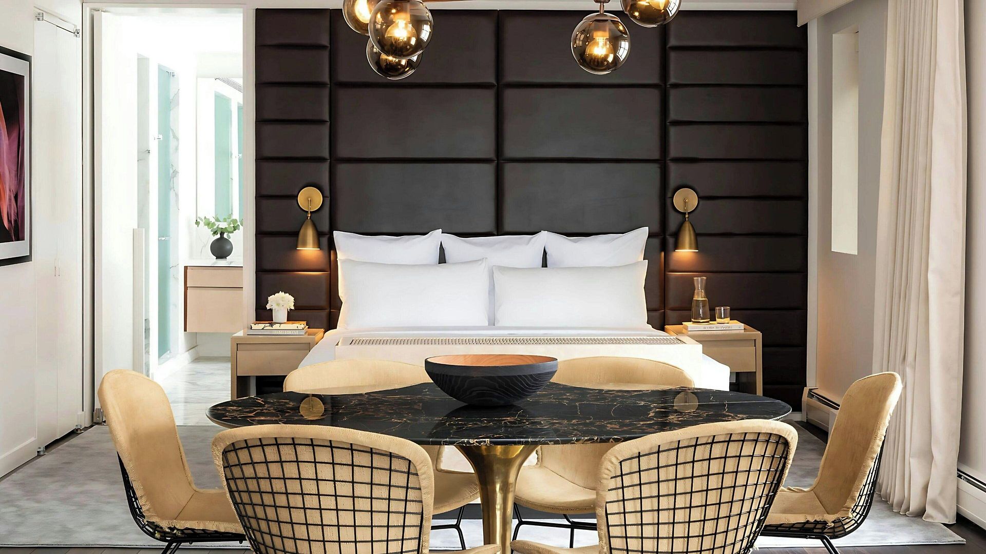 The RIVVY, Chicago Downtown, a Tribute Portfolio Hotel