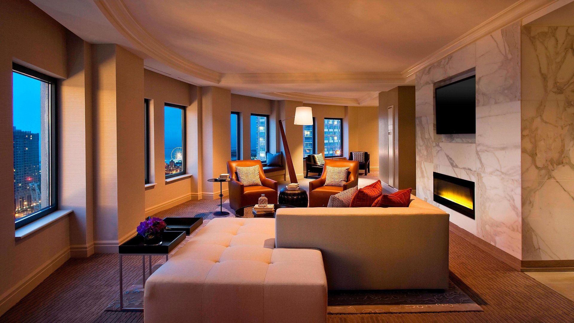 Sheraton Grand Riverwalk 4*