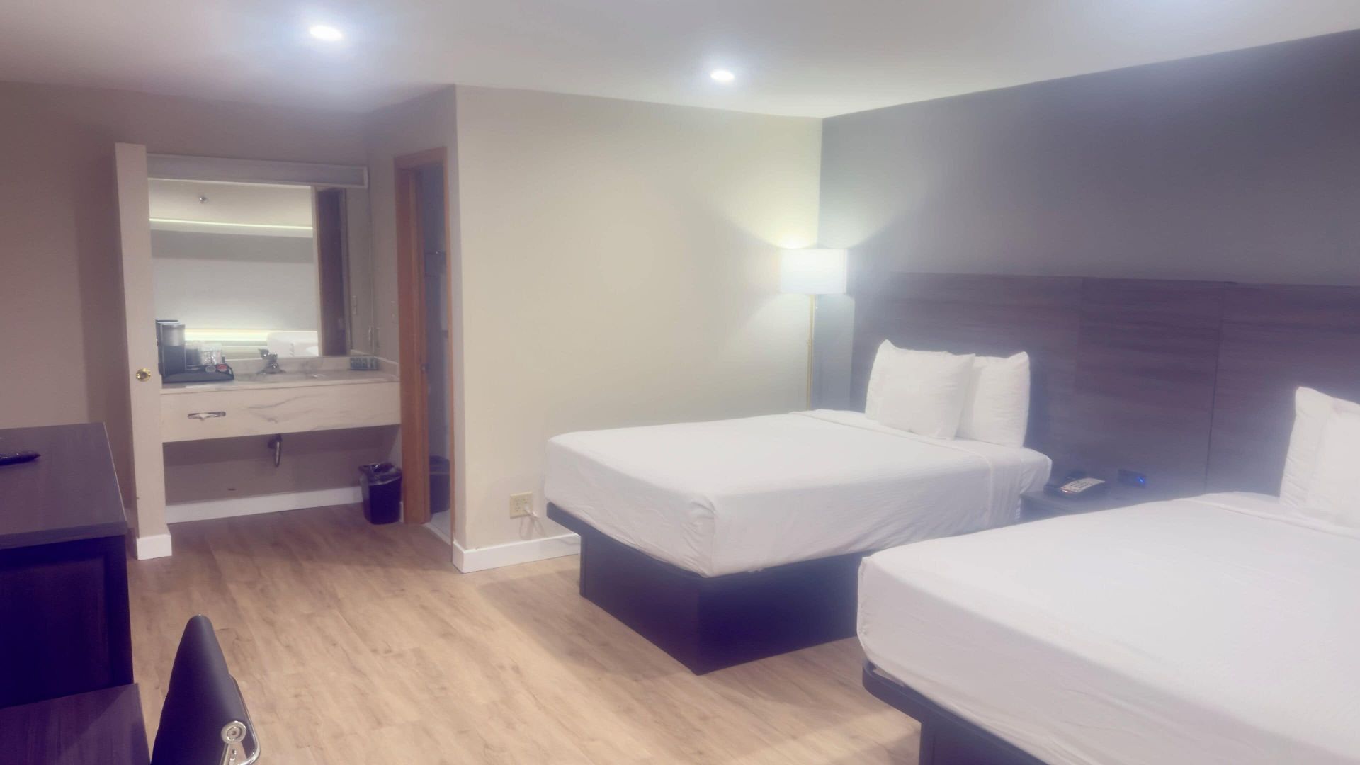 Hotel Shore Chicago