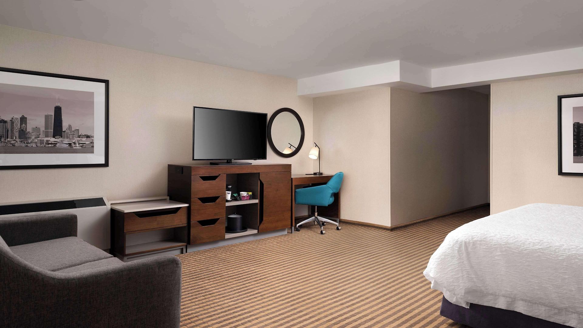 Hampton Downtown/magnificent Mile 3*