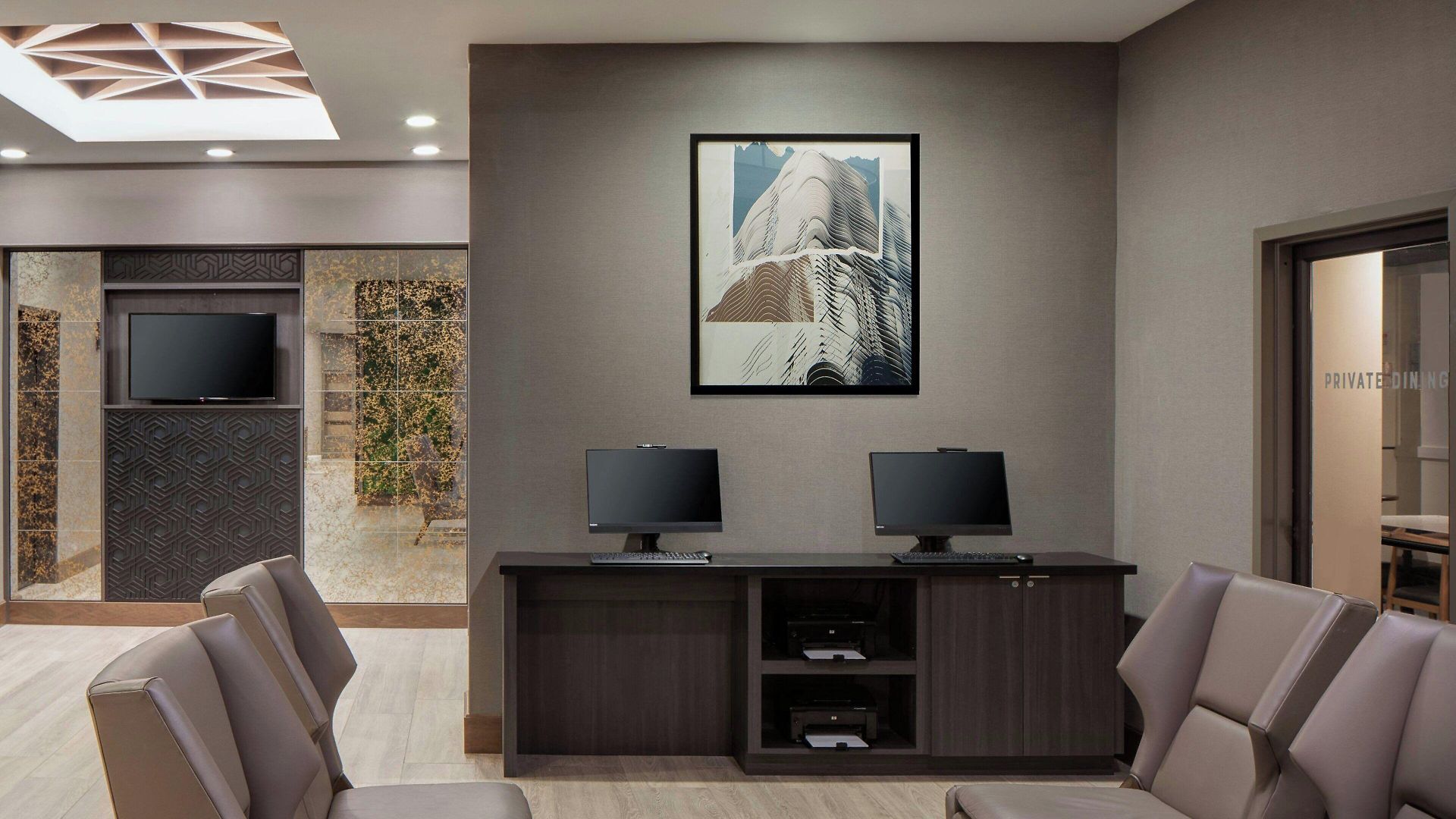 Hotel Courtyard By Marriott Downtown/river North