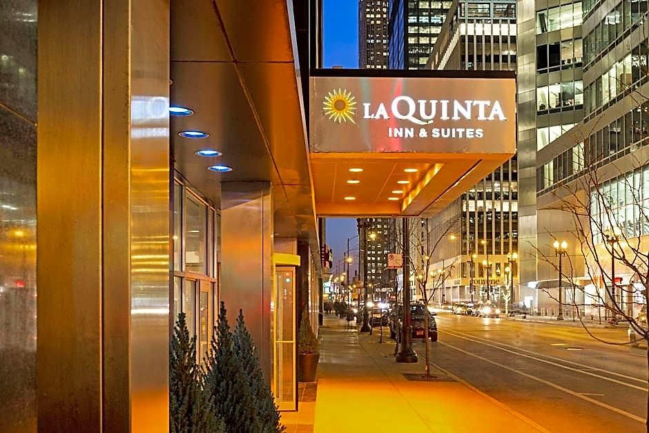 La Quinta & By Wyndham Downtown Hotel