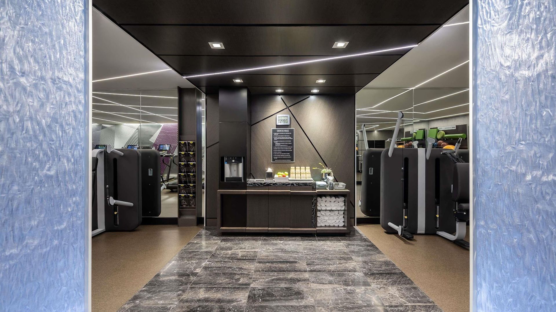 Sofitel Magnificent Mile Hotel