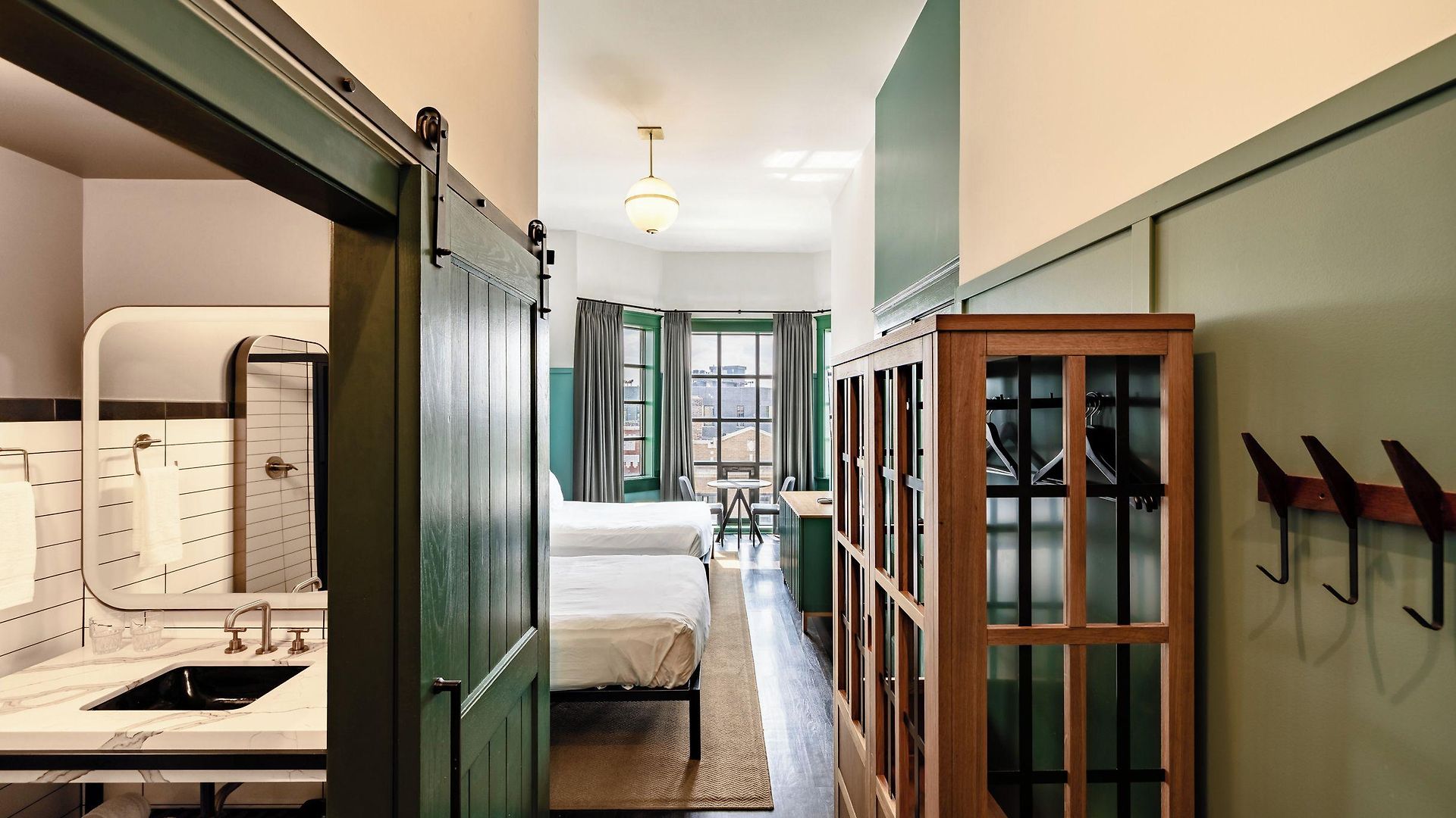 The Collection Wrigleyville Hotel