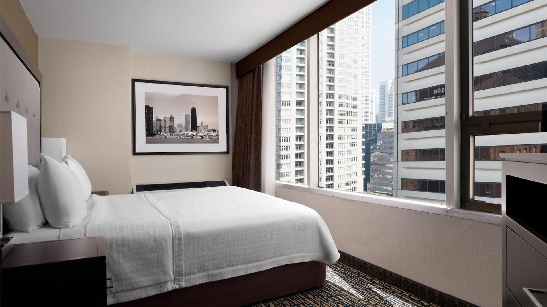Hotel Homewood By Hilton Downtown - Magnificent Mile