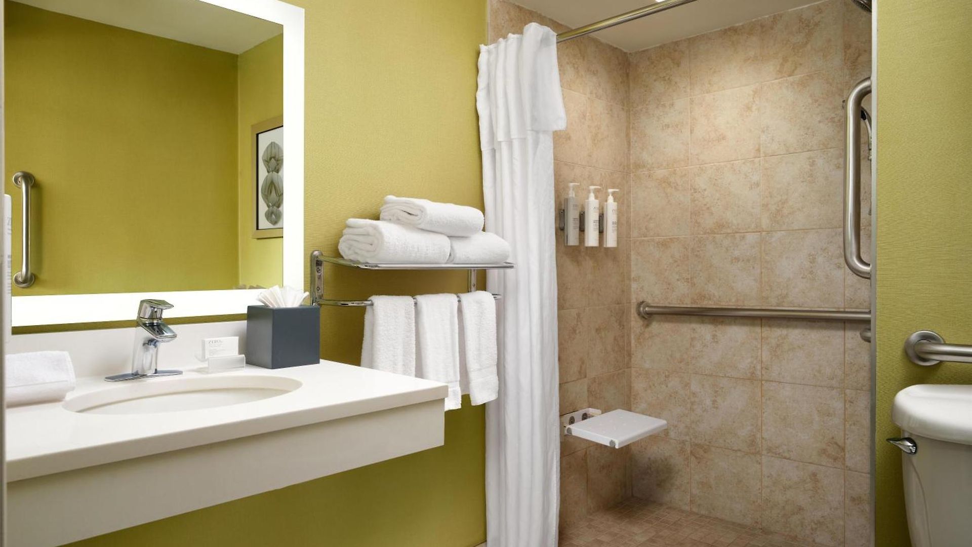 Homewood By Hilton Downtown - Magnificent Mile Hotel