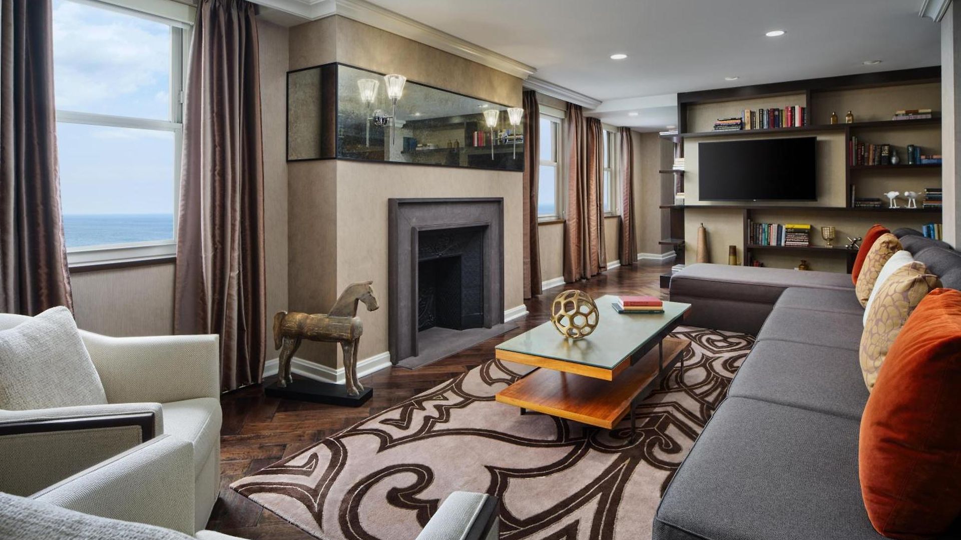 Hilton 3* Chicago