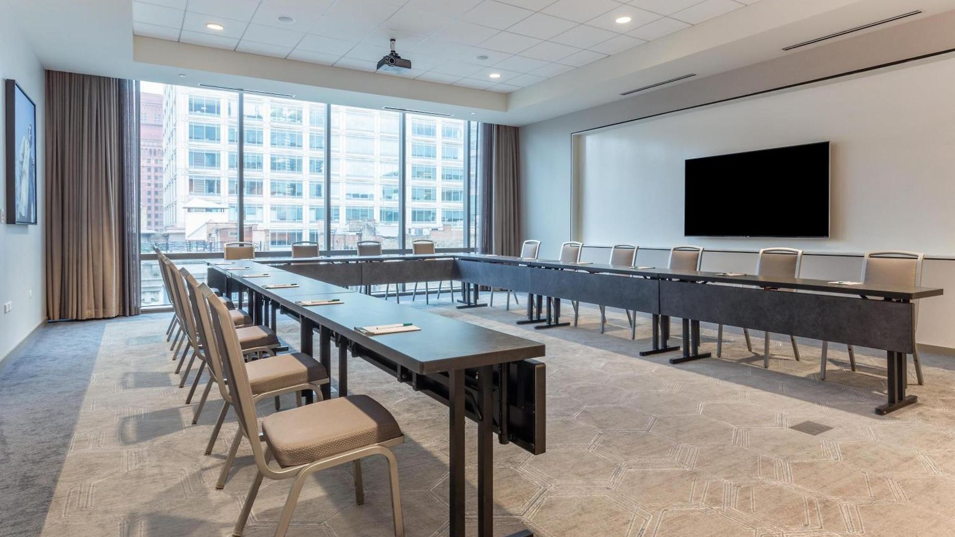 Homewood By Hilton West Loop Fulton Mkt Area Hotel 3*