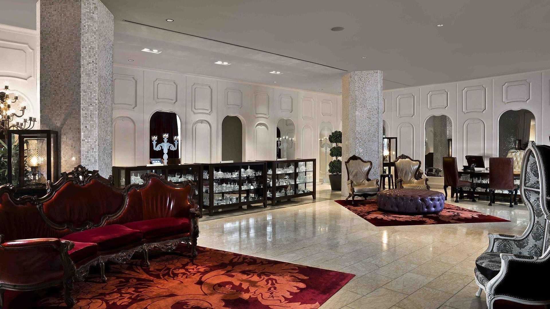 Downtown, Autograph Collection Hotel 4*