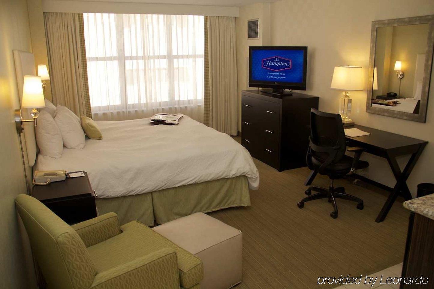 Hampton & Chicago-downtown Hotel Chicago