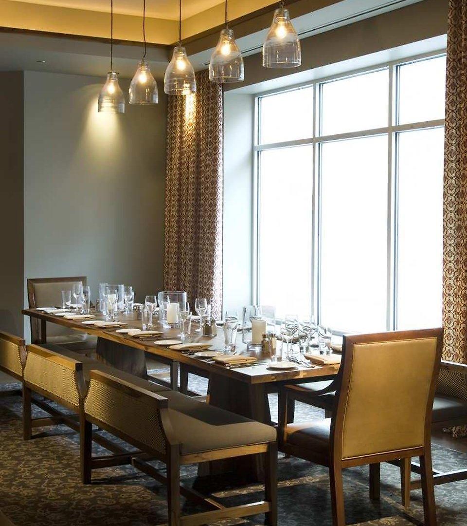 Doubletree By Hilton Magnificent Mile 4*