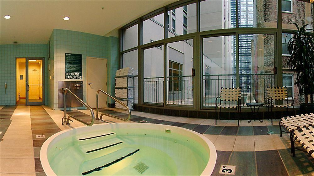 Hilton Garden Downtown/magnificent Mile Hotel 3*