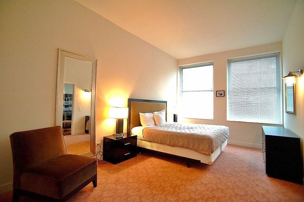 The Collection Millennium Park Hotel 3*