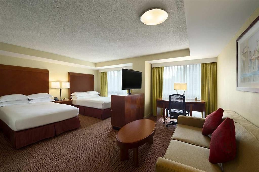 Hilton Magnificent Mile 3* Chicago