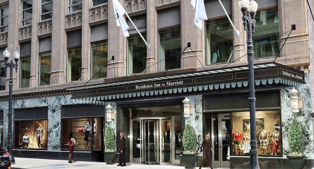 By Marriott Downtown/loop Hotel