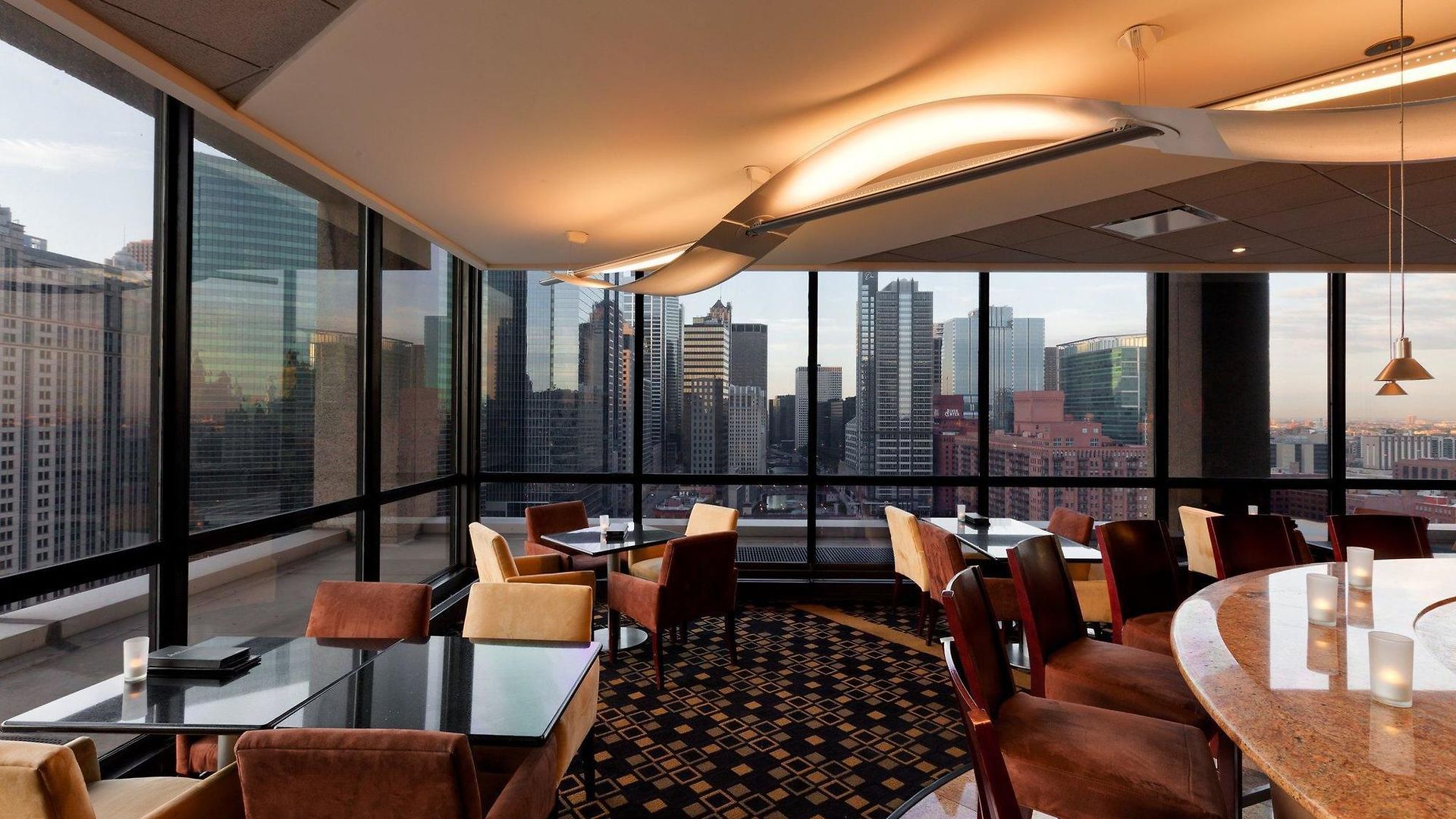 Mart Plaza River North, An Ihg Hotel