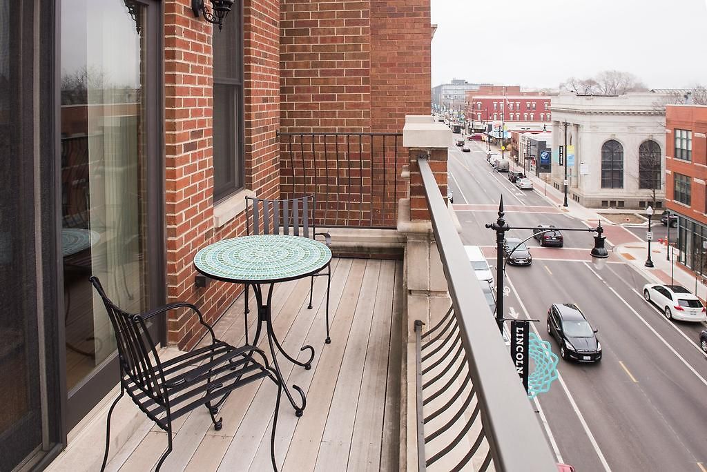 Sonder — Fullerton Chicago