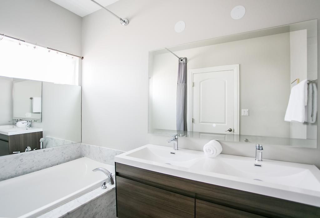 Sonder — Burton Place Aparthotel 4*